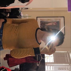 Long Sleeve Cropped Shirt.